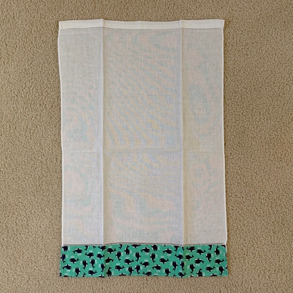 NEW 2 Linen Cotton Hand Towels - Whale Print - Picture 3 of 11